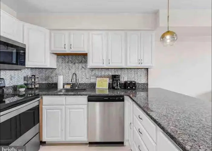 Modern Renovated - 90 Steps To - Ocmd Ocean City